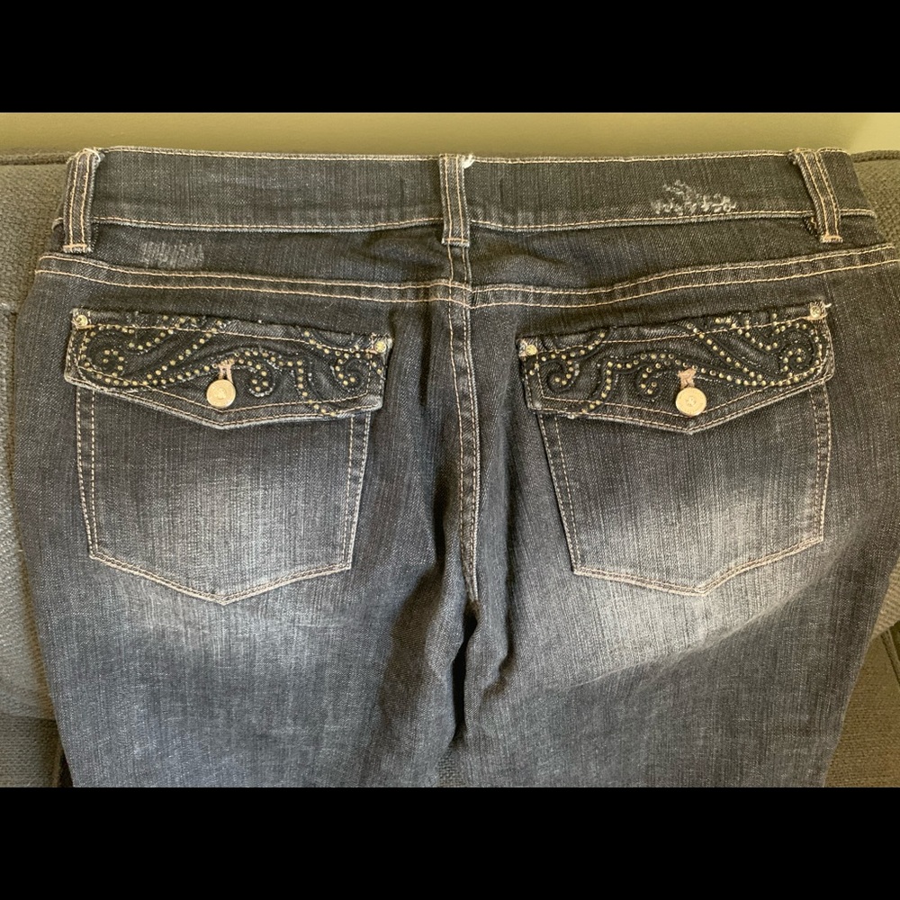 White House Black Market black crop jeans 8